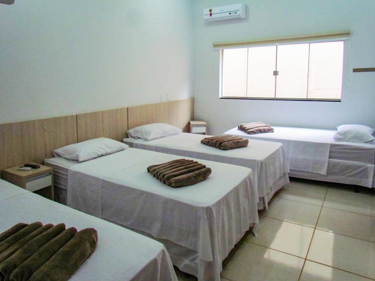 Hotel Oliveiras Trindade (Goias) Exterior foto